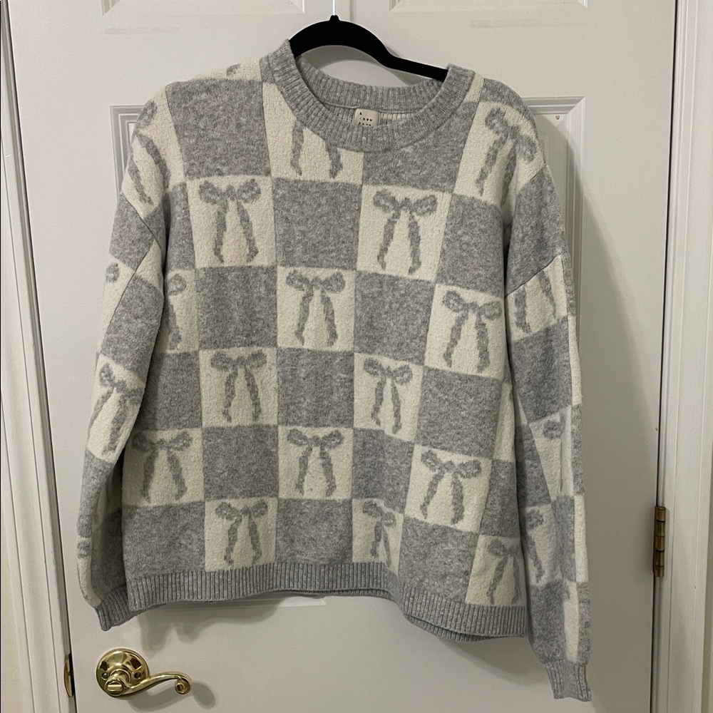 a new day Gray and White Checkered Bow Pattern Sweater XXL